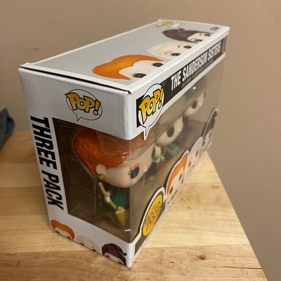 Funko Sanderson Sisters Hocus Pocus Pop! Sanderson Sisters 3 Pack. - Picture 5 of 7